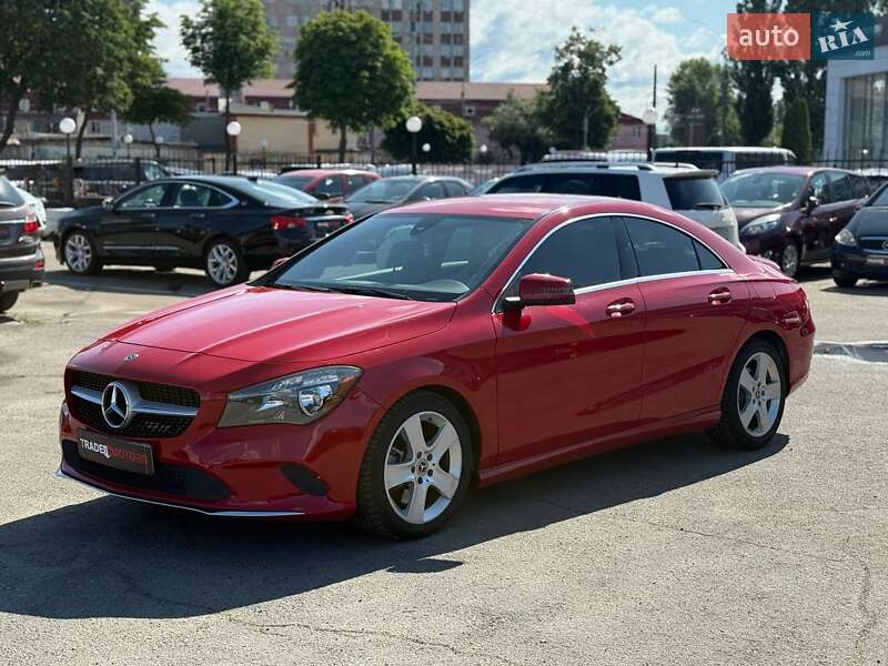 Седан Mercedes-Benz CLA-Class 2018 в Киеве
