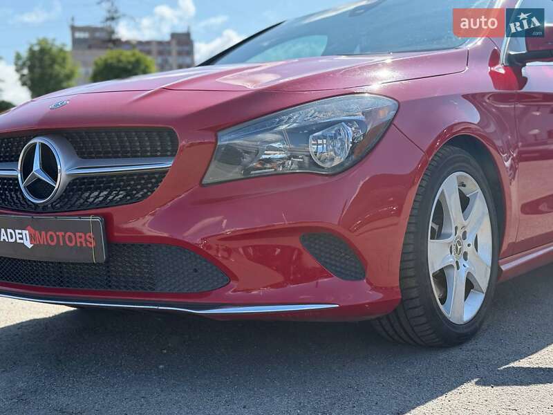 Седан Mercedes-Benz CLA-Class 2018 в Киеве