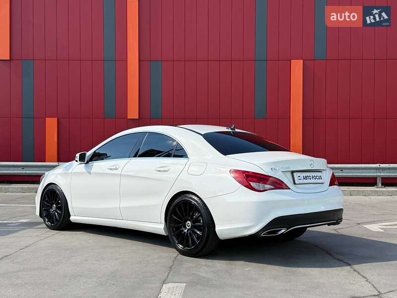 Седан Mercedes-Benz CLA-Class 2018 в Киеве