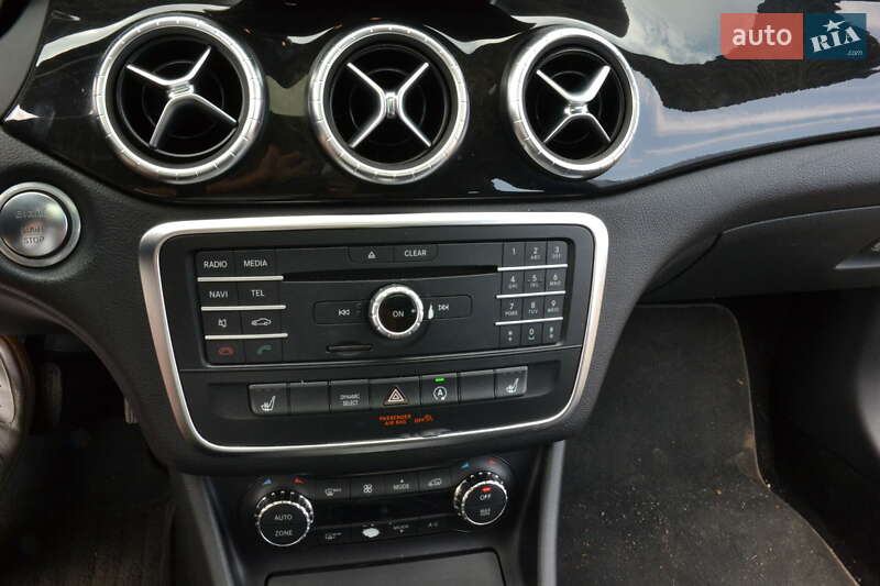 Седан Mercedes-Benz CLA-Class 2016 в Луцке