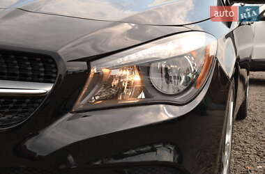 Седан Mercedes-Benz CLA-Class 2016 в Луцке