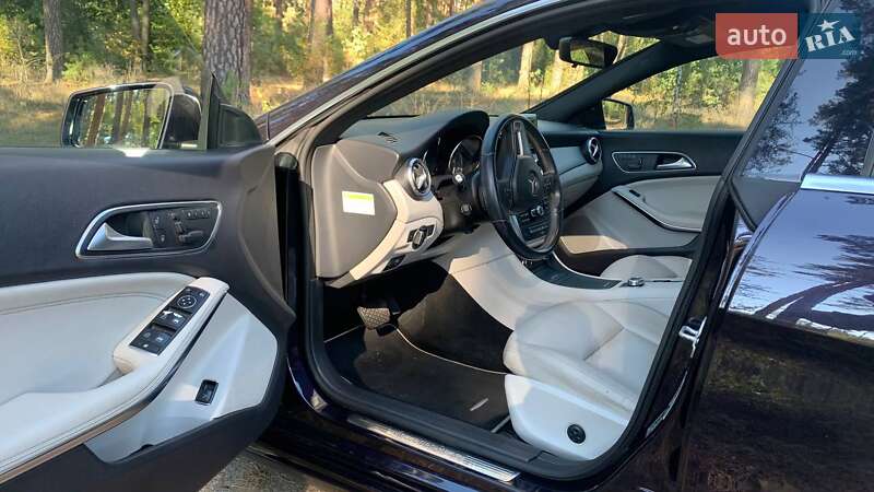Седан Mercedes-Benz CLA-Class 2013 в Львове фото 15 Седан Mercedes-Benz CLA-Class 2013 в Львове