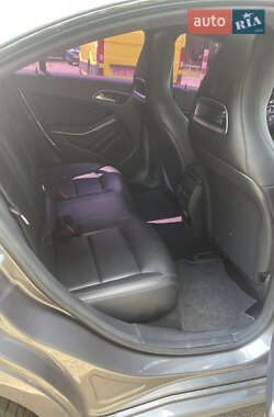 Седан Mercedes-Benz CLA-Class 2015 в 