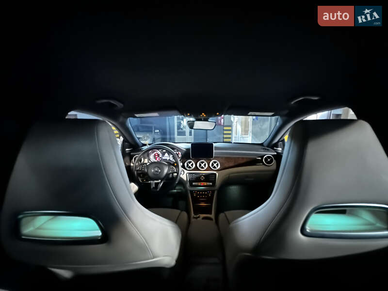 Седан Mercedes-Benz CLA-Class 2017 в Ивано-Франковске