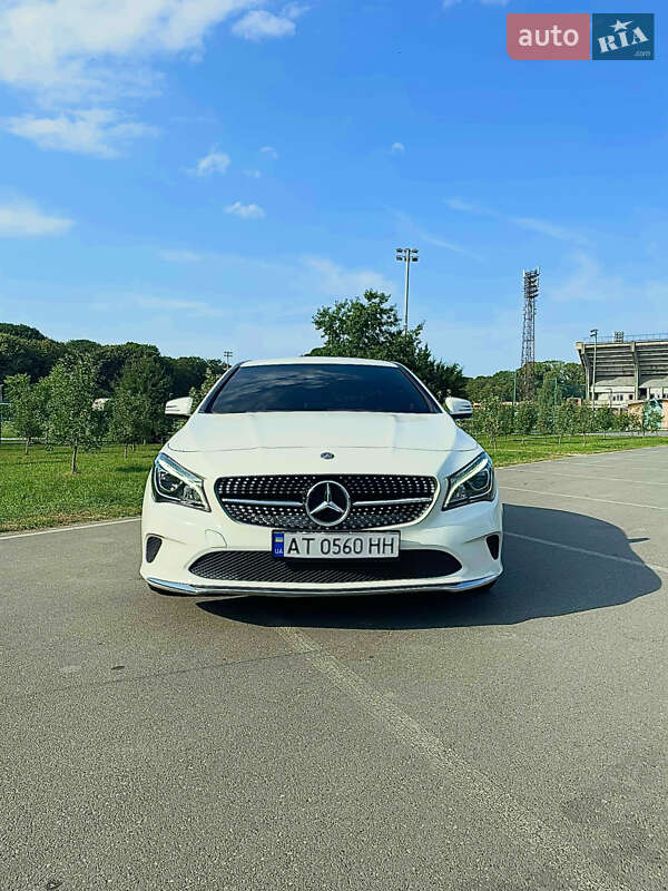 Седан Mercedes-Benz CLA-Class 2017 в 