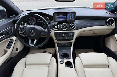 Седан Mercedes-Benz CLA-Class 2016 в 