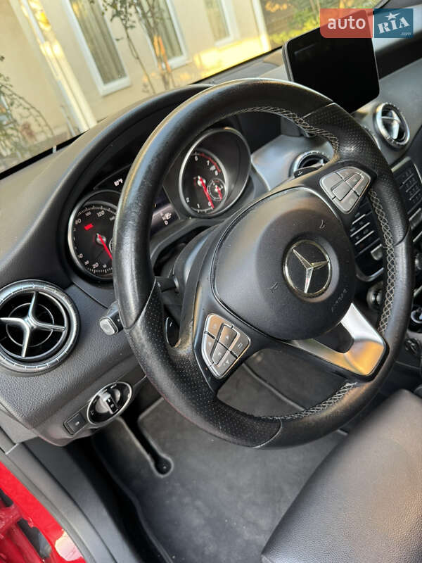 Седан Mercedes-Benz CLA-Class 2017 в Одессе