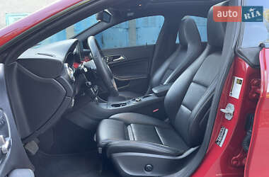 Седан Mercedes-Benz CLA-Class 2017 в 