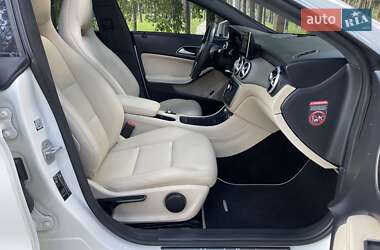 Седан Mercedes-Benz CLA-Class 2014 в 