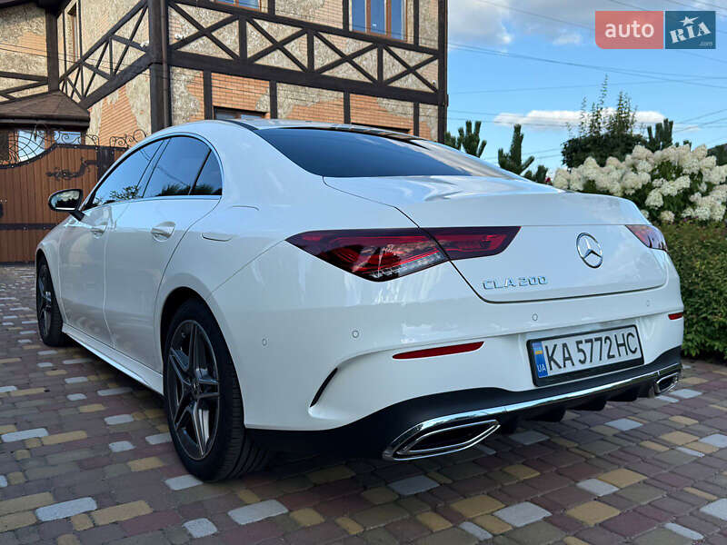 Седан Mercedes-Benz CLA-Class 2022 в Киеве