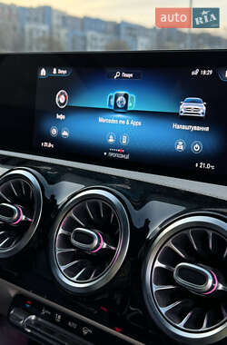 Седан Mercedes-Benz CLA-Class 2021 в 