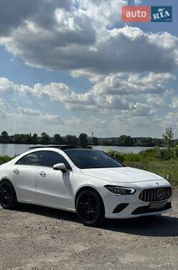 Седан Mercedes-Benz CLA-Class 2019 в 