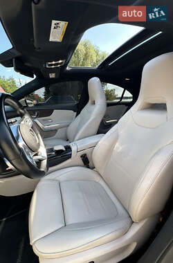 Седан Mercedes-Benz CLA-Class 2019 в 