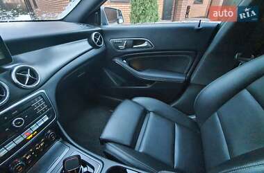 Седан Mercedes-Benz CLA-Class 2017 в 