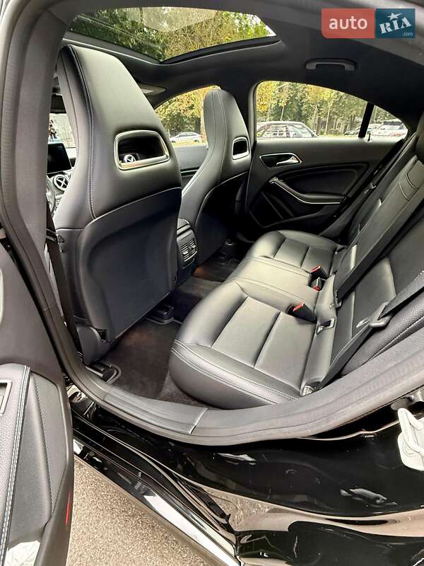 Седан Mercedes-Benz CLA-Class 2017 в Києві
