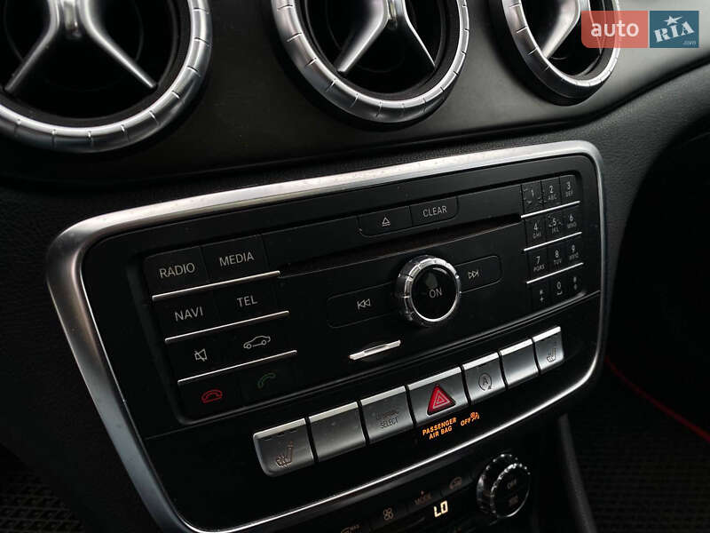 Седан Mercedes-Benz CLA-Class 2016 в Львове