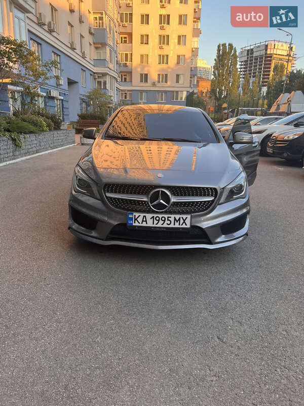 Седан Mercedes-Benz CLA-Class 2015 в Киеве