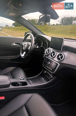 Седан Mercedes-Benz CLA-Class 2015 в 