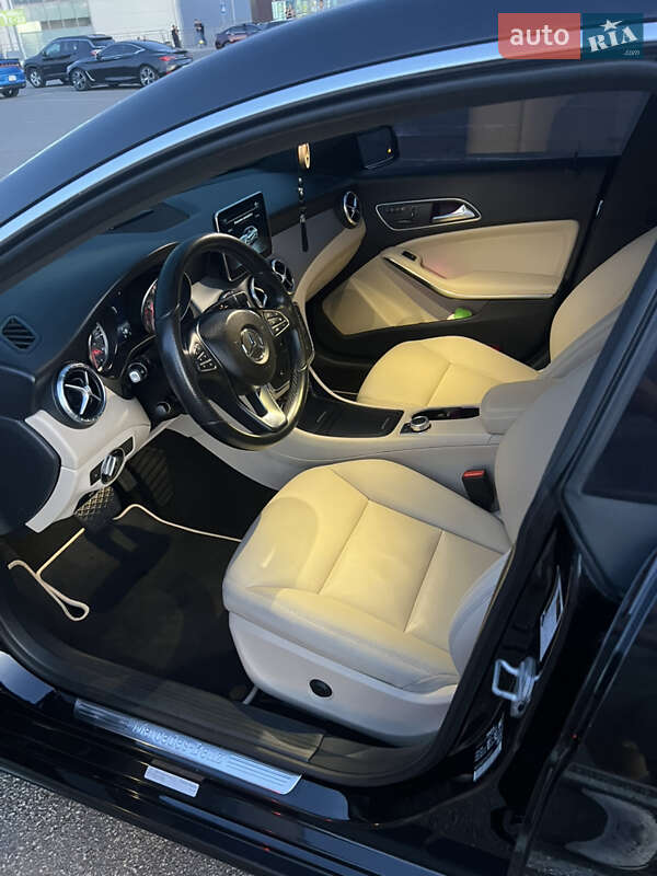 Седан Mercedes-Benz CLA-Class 2015 в Киеве