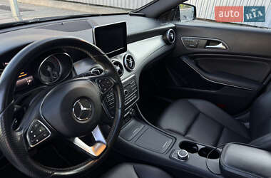 Седан Mercedes-Benz CLA-Class 2015 в 