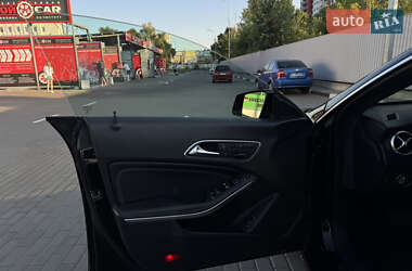 Седан Mercedes-Benz CLA-Class 2015 в 