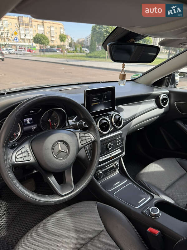 Универсал Mercedes-Benz CLA-Class 2019 в Житомире фото 9 Универсал Mercedes-Benz CLA-Class 2019 в Житомире