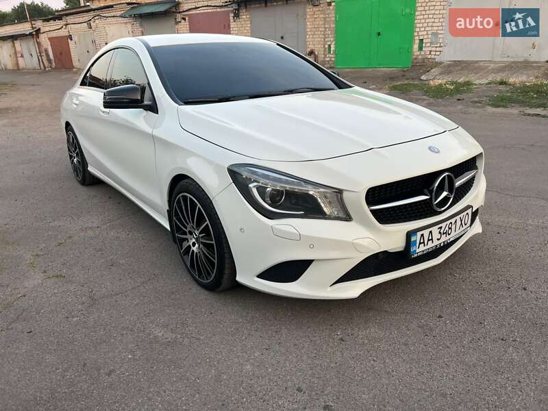 Седан Mercedes-Benz CLA-Class 2013 в 
