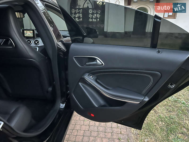 Седан Mercedes-Benz CLA-Class 2013 в Киеве
