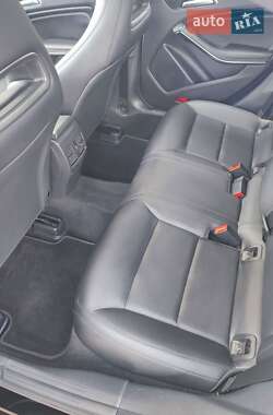 Седан Mercedes-Benz CLA-Class 2015 в 