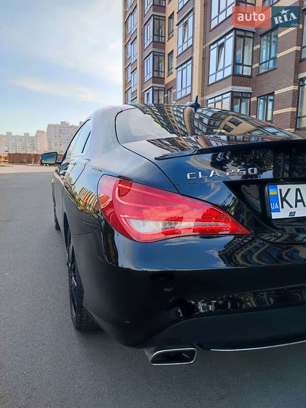 Седан Mercedes-Benz CLA-Class 2015 в Чернігові