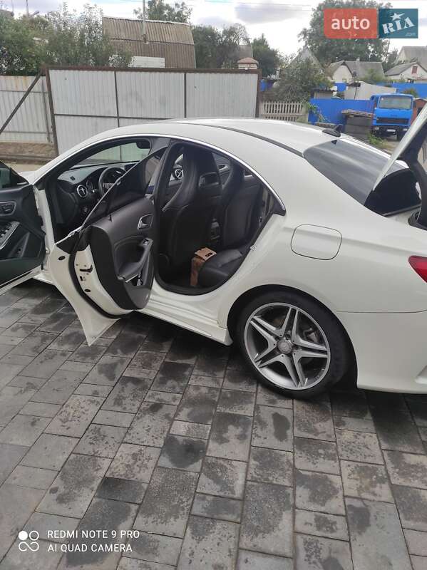 Седан Mercedes-Benz CLA-Class 2015 в Умані