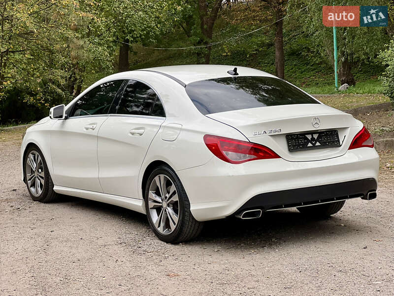 Седан Mercedes-Benz CLA-Class 2015 в Валках
