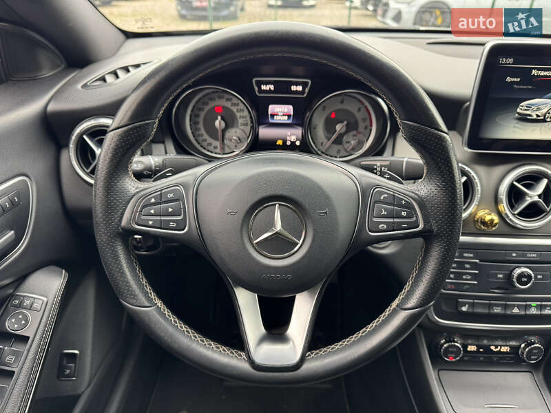 Седан Mercedes-Benz CLA-Class 2016 в Киеве