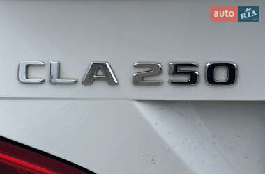 Седан Mercedes-Benz CLA-Class 2019 в 