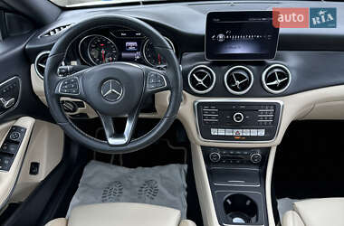 Седан Mercedes-Benz CLA-Class 2019 в 