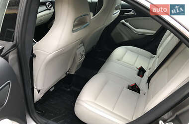 Седан Mercedes-Benz CLA-Class 2016 в 