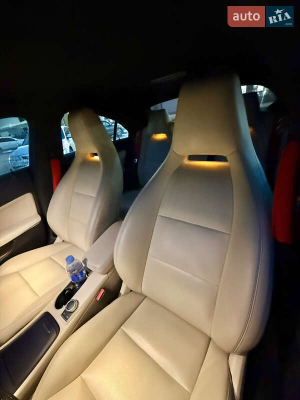 Седан Mercedes-Benz CLA-Class 2014 в Львові