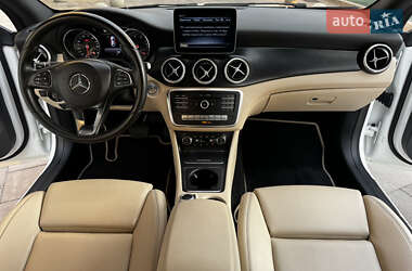 Седан Mercedes-Benz CLA-Class 2018 в 