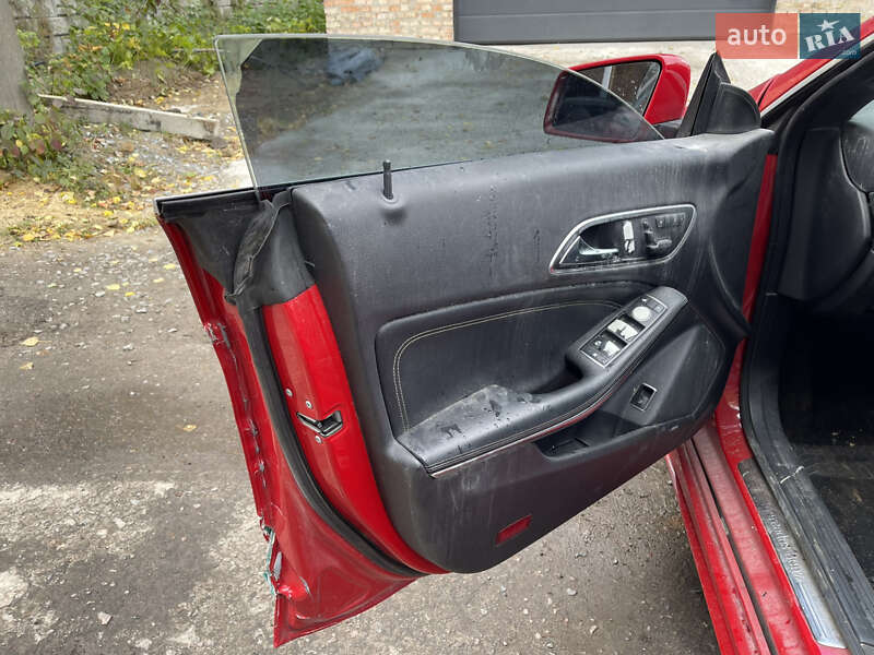 Седан Mercedes-Benz CLA-Class 2015 в Ровно фото 9 Седан Mercedes-Benz CLA-Class 2015 в Ровно