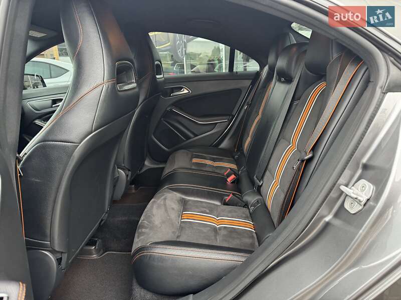 Седан Mercedes-Benz CLA-Class 2015 в Києві