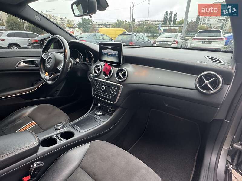 Седан Mercedes-Benz CLA-Class 2015 в Києві