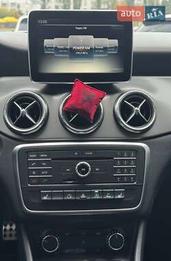 Седан Mercedes-Benz CLA-Class 2015 в 