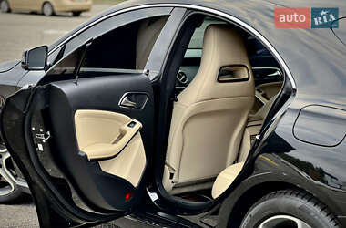 Седан Mercedes-Benz CLA-Class 2015 в 