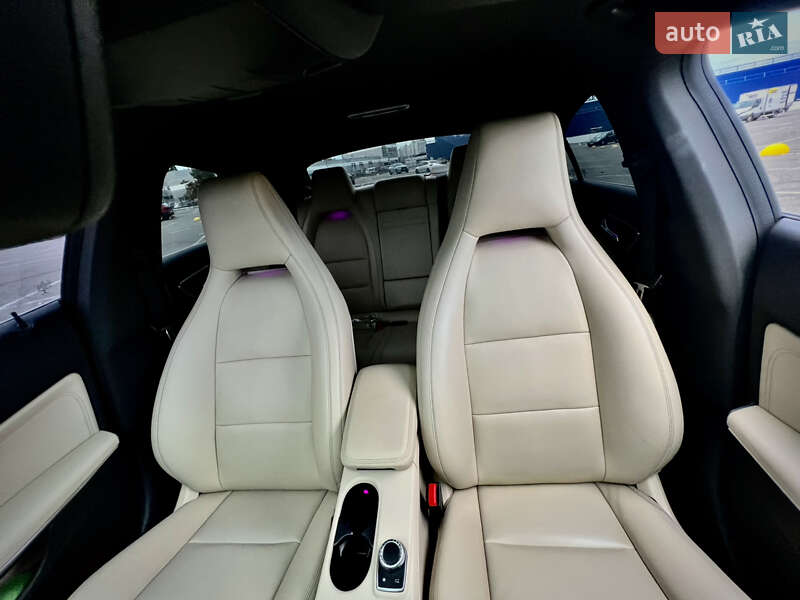 Седан Mercedes-Benz CLA-Class 2015 в Киеве