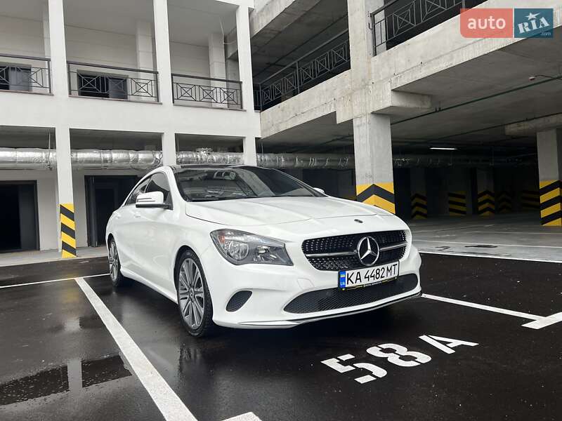 Седан Mercedes-Benz CLA-Class 2018 в Києві