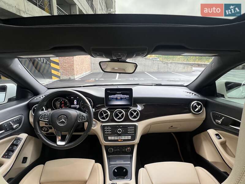 Седан Mercedes-Benz CLA-Class 2018 в Києві