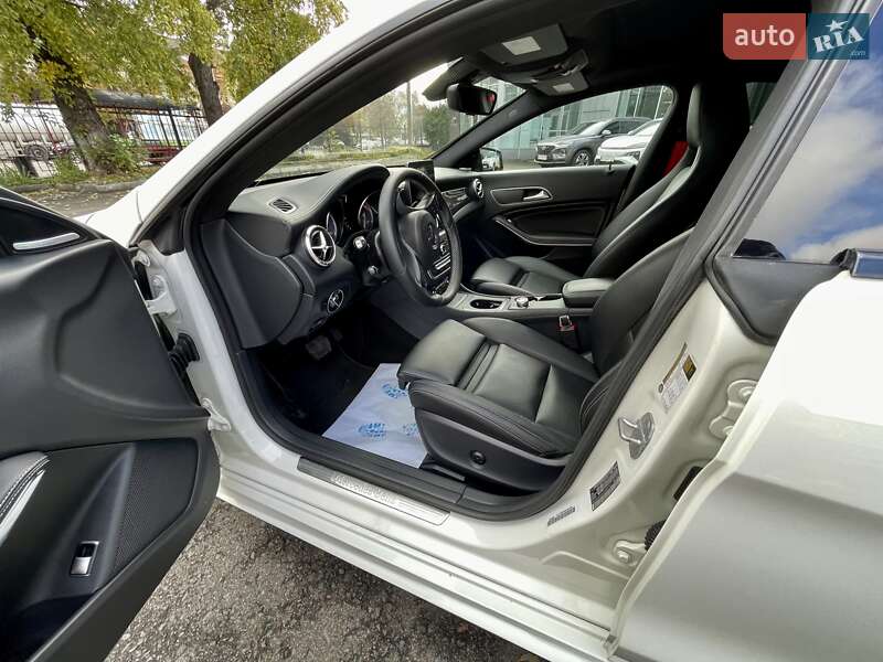 Седан Mercedes-Benz CLA-Class 2016 в Киеве фото 14 Седан Mercedes-Benz CLA-Class 2016 в Киеве
