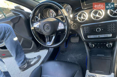 Седан Mercedes-Benz CLA-Class 2015 в  фото 10 Седан Mercedes-Benz CLA-Class 2015 в