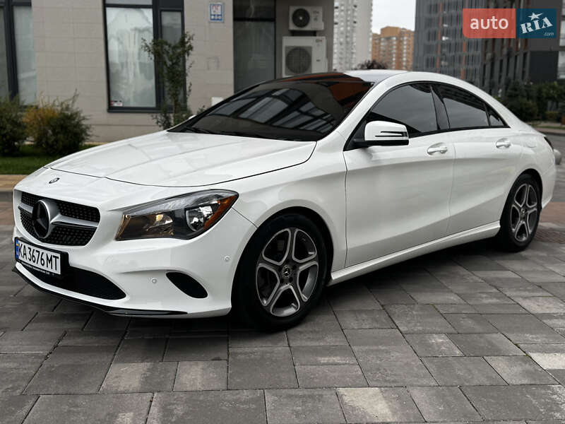 Седан Mercedes-Benz CLA-Class 2018 в Киеве