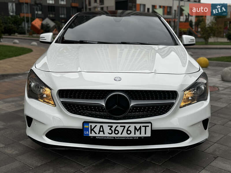 Седан Mercedes-Benz CLA-Class 2018 в Киеве